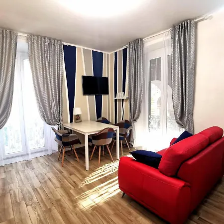 Apartment 5 Terre Flat *