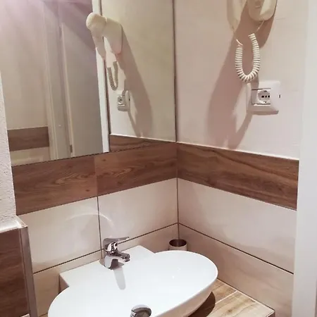 Apartment 5 Terre Flat La Spezia