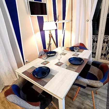 Apartment 5 Terre Flat *